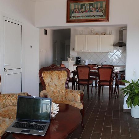 Nikola Leko Guest House Hvar Town Exterior photo