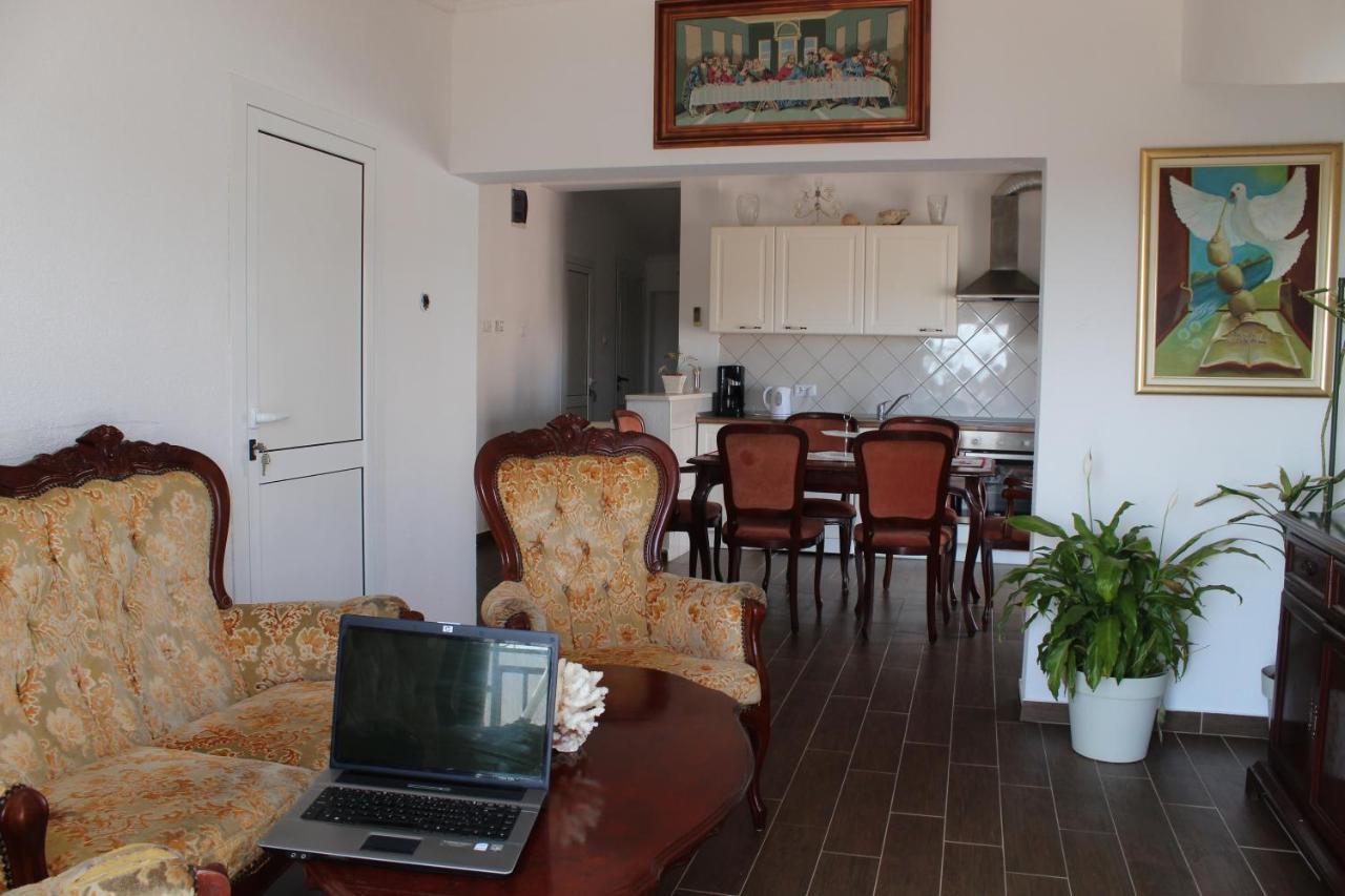 Nikola Leko Guest House Hvar Town Exterior photo