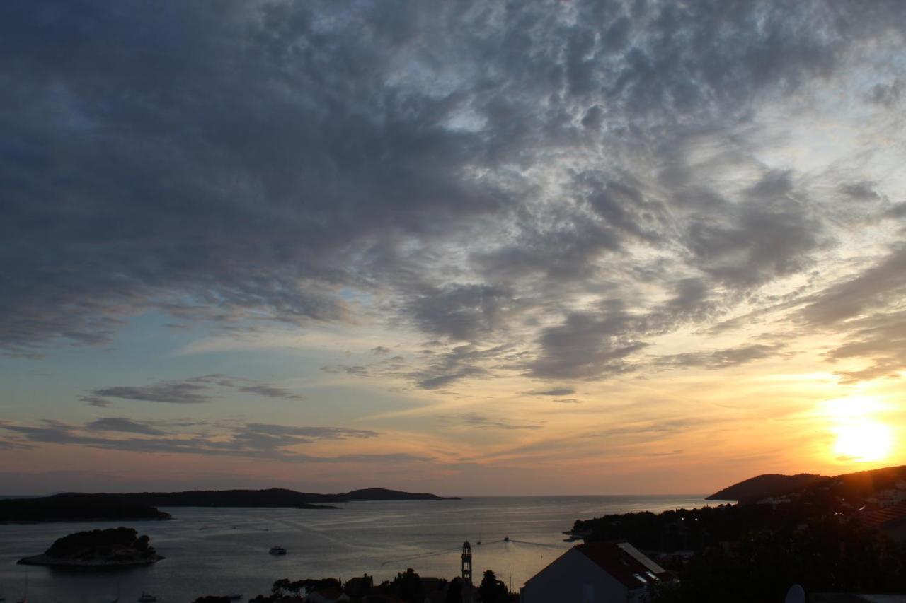 Nikola Leko Guest House Hvar Town Exterior photo