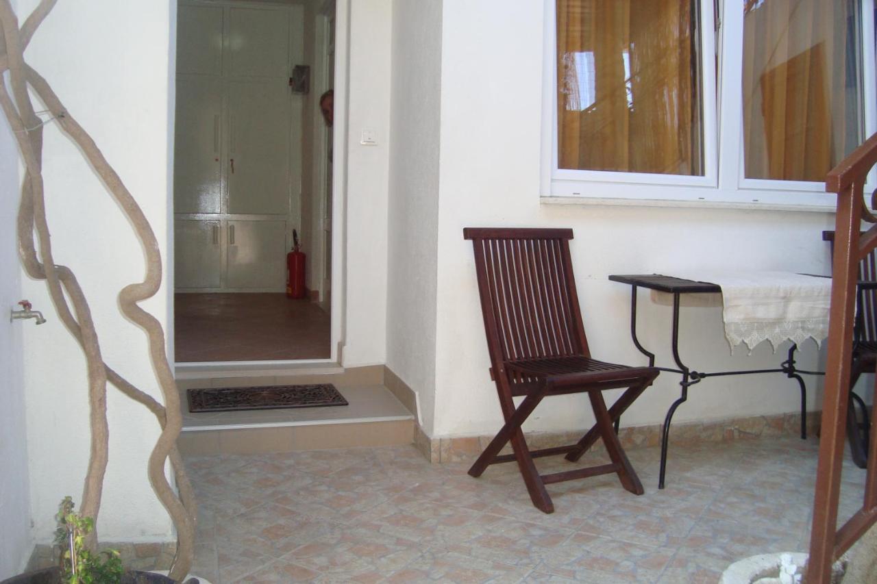 Nikola Leko Guest House Hvar Town Exterior photo